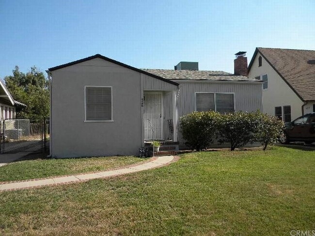 property at 926 Campus Ave