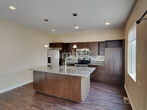 10063 Salida St in Commerce City, CO - Building Photo - Building Photo