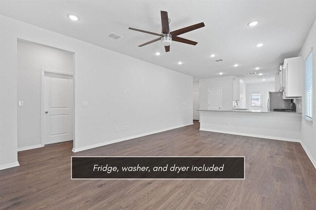 6349 Marsh Ln in Buda, TX - Building Photo - Building Photo
