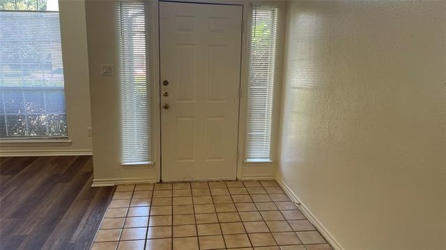 320 Pebblebrook Ln in Glenn Heights, TX - Building Photo - Building Photo
