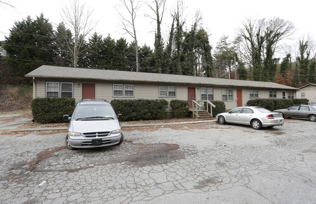 Oak Brook Apartments in Easley, SC - Building Photo - Building Photo