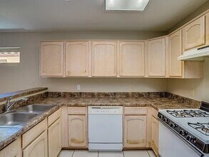 4512 E Grove Ave in Mesa, AZ - Building Photo - Building Photo