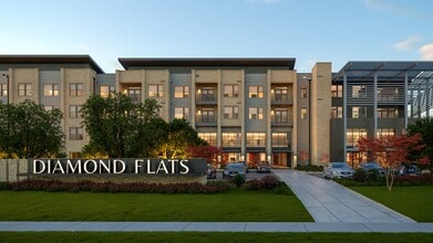 Diamond Flats in Carrollton, TX - Foto de edificio - Building Photo