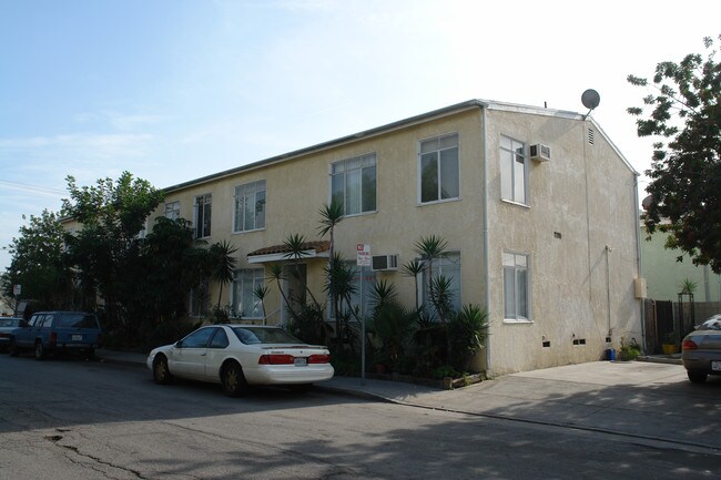 5761 Fair Ave in North Hollywood, CA - Building Photo - Building Photo