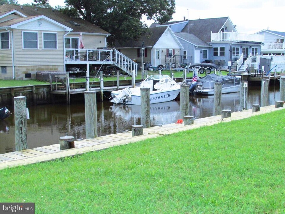 30200 Kent Rd in Dagsboro, DE - Building Photo