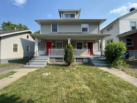 26 W Beechwood Ave in Dayton, OH - Building Photo