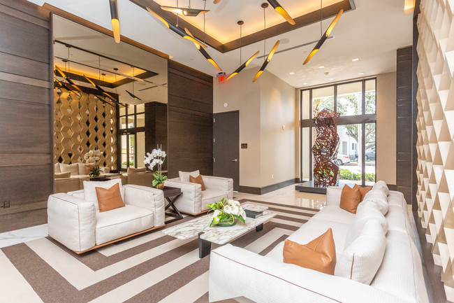 Merrick Manor Condominium in Coral Gables, FL - Building Photo - Lobby