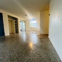 3107 Chipco St in Tampa, FL - Building Photo - Building Photo
