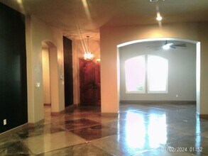 4401 Cron Way in Bakersfield, CA - Building Photo - Building Photo