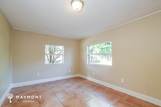 518 Elm Dr in Casselberry, FL - Building Photo - Building Photo