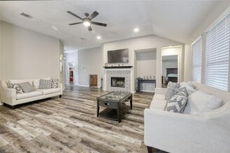 16439 Sunlamp Ct in Houston, TX - Building Photo - Building Photo