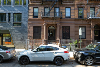 312 W 142nd St in New York, NY - Building Photo - Building Photo