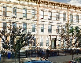 3009 42nd St in Astoria, NY - Building Photo