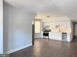 5425 Christian St in Philadelphia, PA - Building Photo - Building Photo