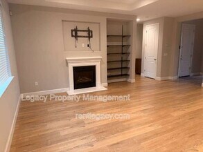 452 Aster St in Vacaville, CA - Building Photo - Building Photo