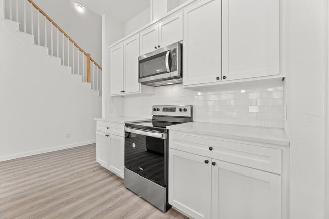 property at 256 Capetown Way