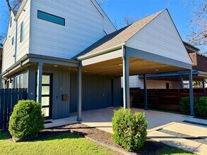 1811 Willow St in Austin, TX - Building Photo - Building Photo