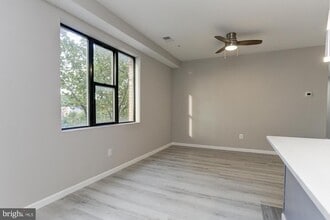 400 S Highland Ave in Baltimore, MD - Building Photo - Building Photo