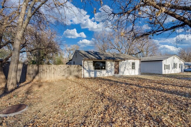 4316 Bartlow Dr in Wichita, KS - Building Photo - Building Photo