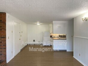 585 NW Walnut Blvd in Corvallis, OR - Building Photo - Building Photo