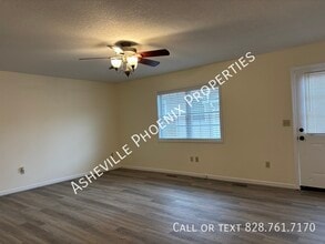 148 Laurel Loop in Asheville, NC - Building Photo - Building Photo