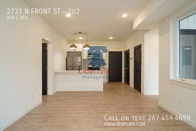 property at 2733 N Front St