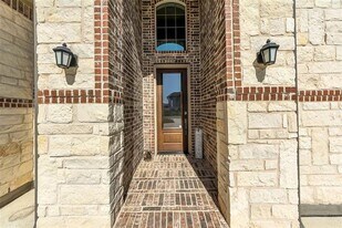 1182 Rosecrush Dr in Haslet, TX - Building Photo