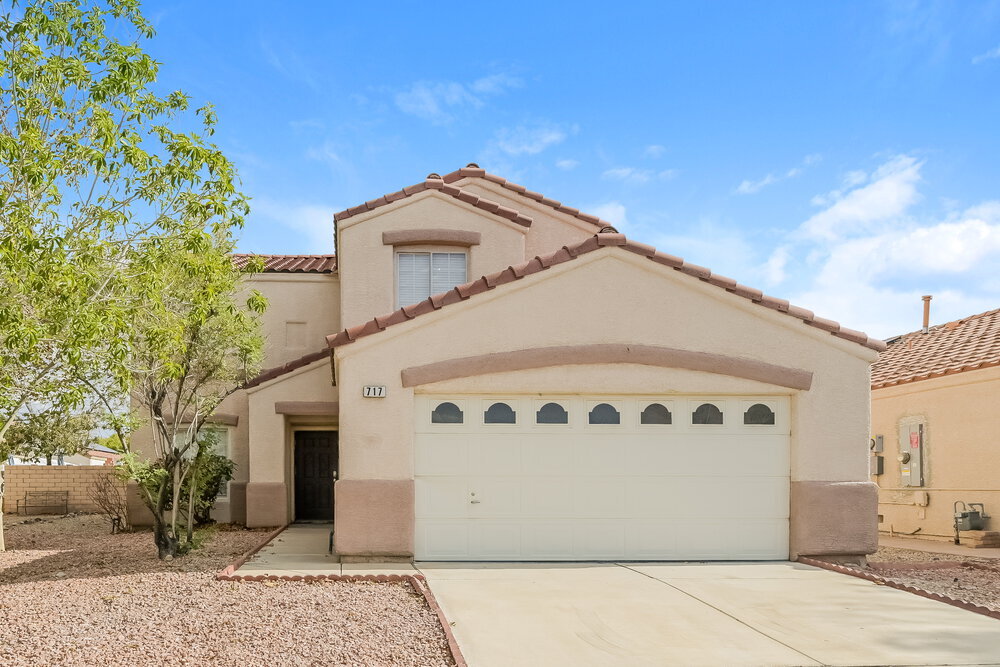 717 Red Bark Ln in Henderson, NV - Building Photo