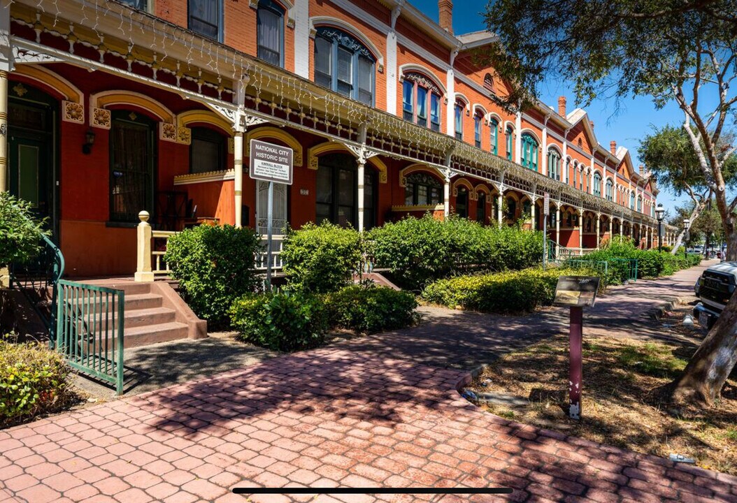 924 A Ave in National City, CA - Building Photo
