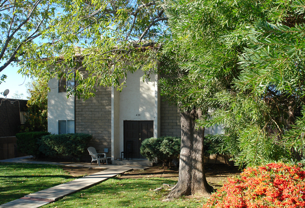 428 N Vine St in Fallbrook, CA - Building Photo