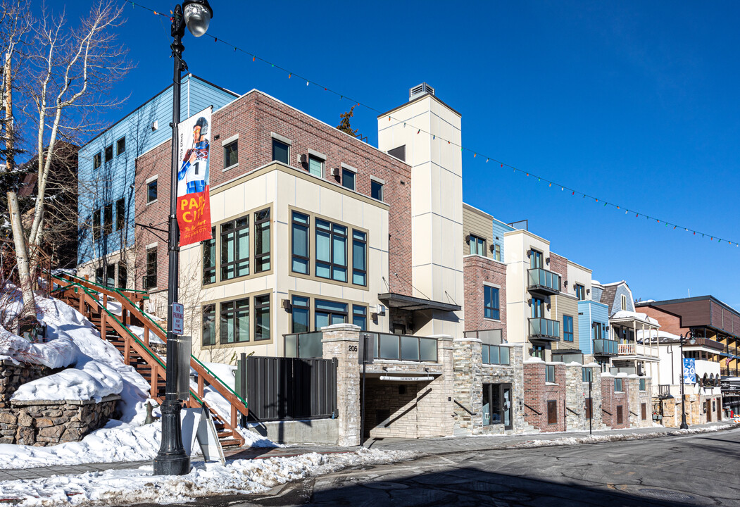 205 Main Street in Park City, UT - Foto de edificio