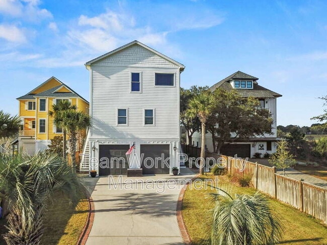 property at 1664 Teal Marsh Rd