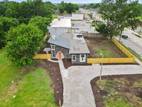 1550 E Apache St in Tulsa, OK - Building Photo - Building Photo