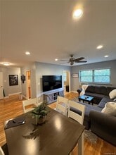 25 Elizabeth St in Farmingdale, NY - Building Photo - Building Photo