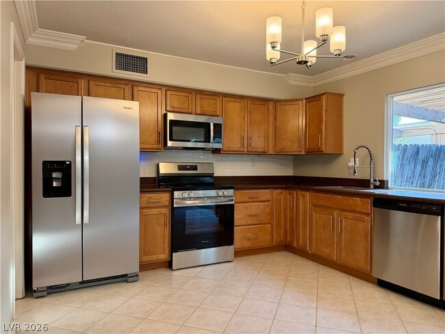 4538 Brighton Dr in Las Vegas, NV - Building Photo - Building Photo