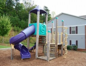 1130 Ridge Rd-Unit -1 in Martinsville, VA - Building Photo - Building Photo