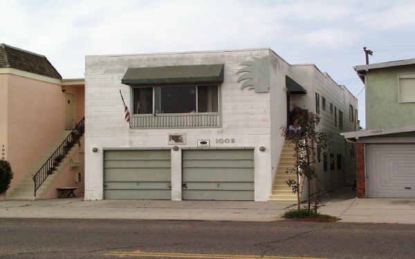 1002 Ocean Ave in Seal Beach, CA - Building Photo - Building Photo