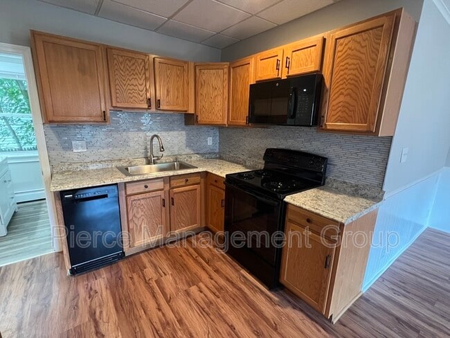 68 Kenney St in Manchester, NH - Building Photo - Building Photo