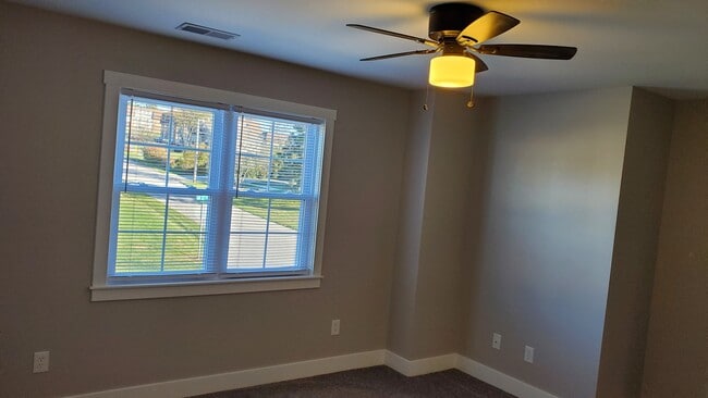 815 SW 1st St in Washington, IN - Building Photo - Building Photo