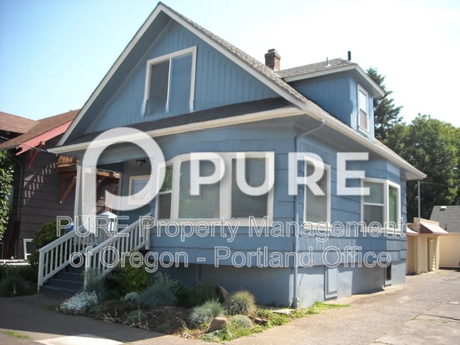 1420 SE 40th Ave in Portland, OR - Building Photo - Building Photo