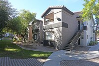 Building Photo - Sterling Point Apartments in Phoenix, Arizona