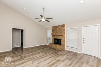5104 Red River Dr in Arlington, TX - Building Photo - Building Photo