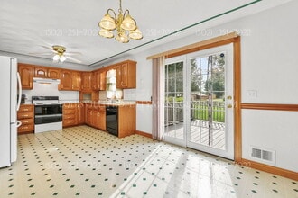 1001 Navajo Dr in Bardstown, KY - Building Photo - Building Photo