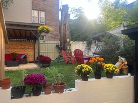 5 Madison Pl in Albany, NY - Building Photo