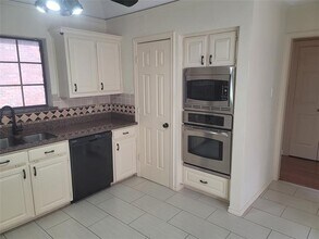 5719 Encore Dr in Dallas, TX - Building Photo - Building Photo