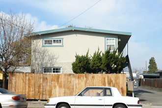 1359 Lewis St in Santa Clara, CA - Building Photo - Building Photo