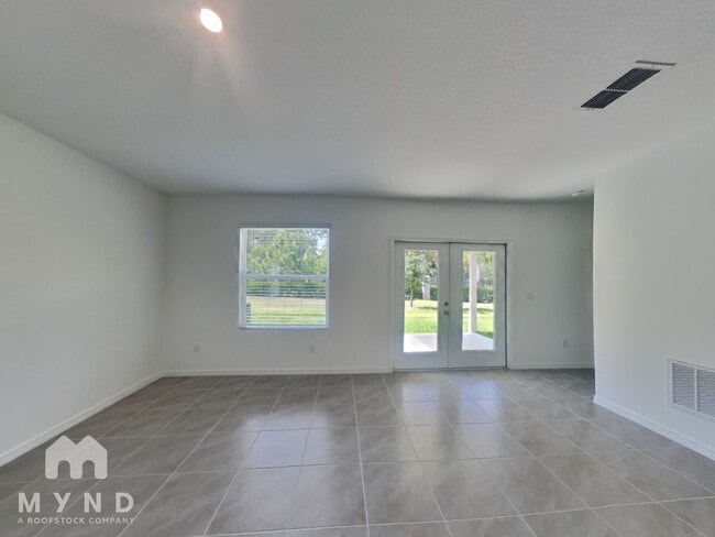 6963 Shelby Lynn Way in Zephyrhills, FL - Building Photo - Building Photo