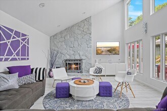 5 Lakewood Ln in Quogue, NY - Building Photo - Building Photo