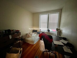 113 Commonwealth Ave, Unit 1130 Comwlth unit 2 in Boston, MA - Building Photo - Building Photo