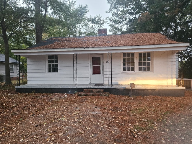 property at 504 Nelson St